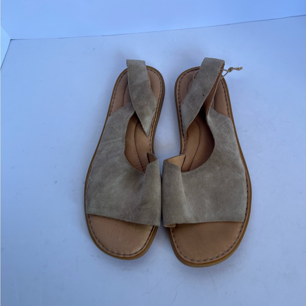 Born Women's Suede Taupe Open-Toe Slingback Sandals - Picture 2 of 9